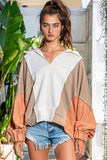 T2087 Oversized Spread Collared V-Neck Contrast Top: S-M-L (2-2-2) / CREAM/TAUPE/SALMON