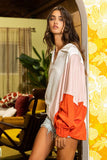 T2087 Oversized Spread Collared V-Neck Contrast Top: S-M-L (2-2-2) / CREAM/TAUPE/SALMON