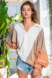 T2087 Oversized Spread Collared V-Neck Contrast Top: S-M-L (2-2-2) / CREAM/TAUPE/SALMON