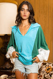 T2087 Oversized Spread Collared V-Neck Contrast Top: S-M-L (2-2-2) / CREAM/TAUPE/SALMON
