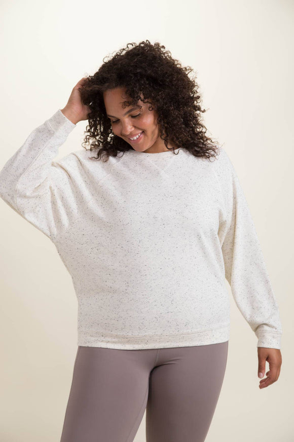 CURVY Sprinkle Tapered Raglan Long Sleeve Top