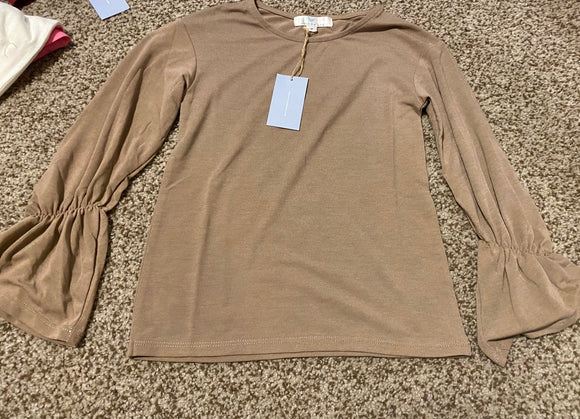 Trumpet sleeve top