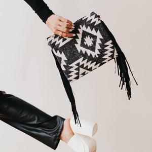 Wild West Tassel Crossbody Bag: Black