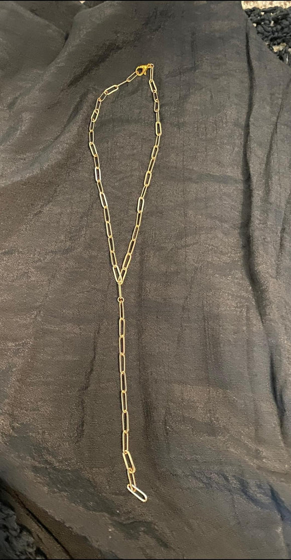 Drop chain necklace
