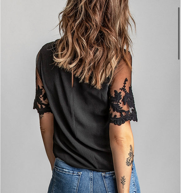 Lace patchwork sleeve top