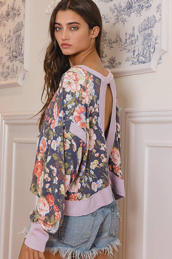 T2212 Overlap Open Back Contrast Band Detail Floral Top: S-M-L (2-2-2) / NAVY/LAVENDER